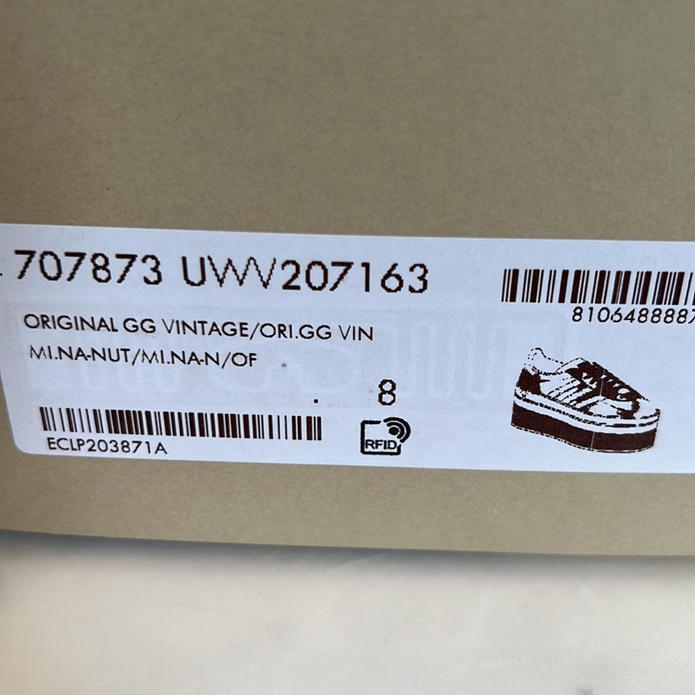 Gucci x Adidas Sneakers - Picture 6 of 12